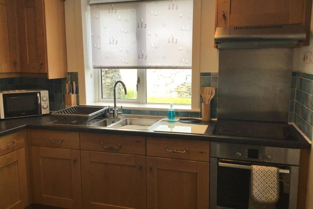 Crofters Cottage At 100 Midtown Melness Bagian luar foto